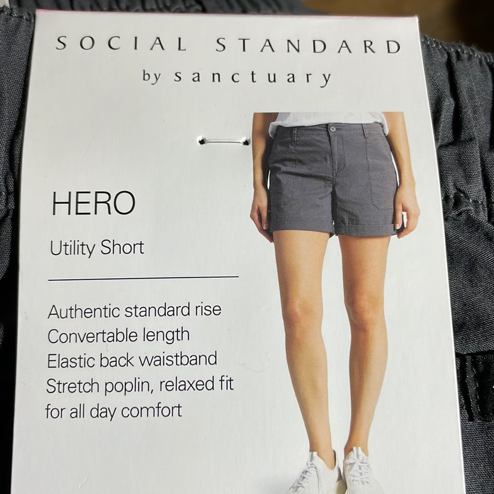 Social Standard by Sanctuary Hero utility short in sizes L NWT